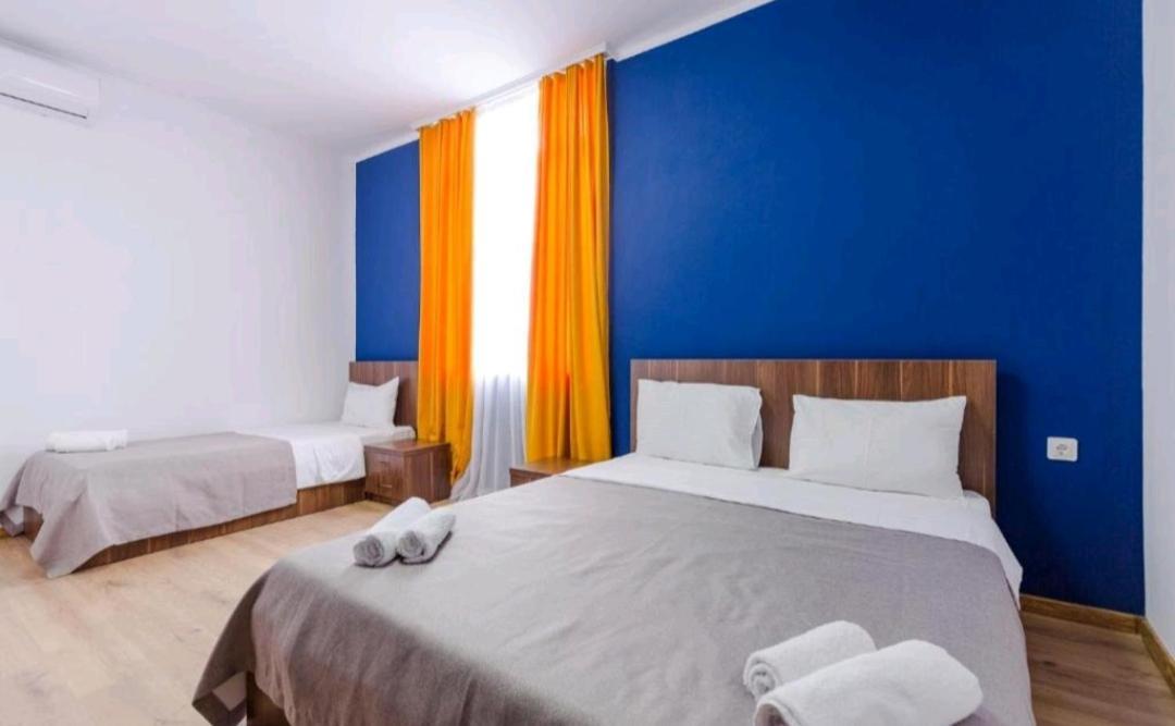 Hostel & Hotel Μπατούμι Εξωτερικό φωτογραφία